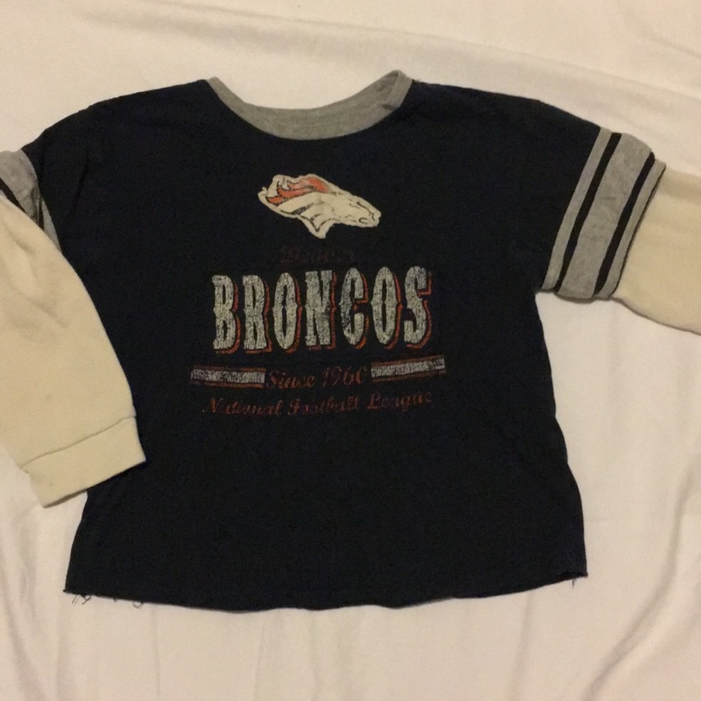 Boys NFL Denver Bronco’s long-sleeve shirt